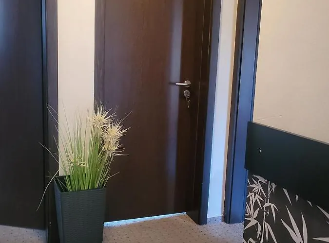 Garden Appartement Vir