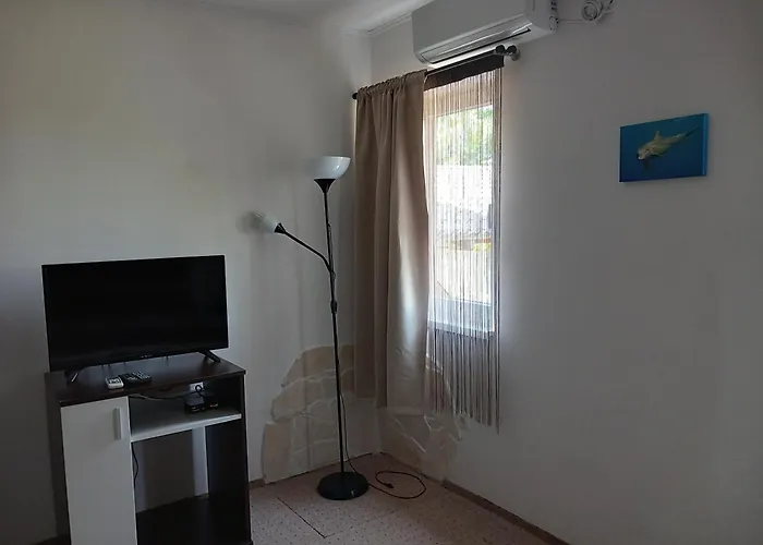 Garden Appartement Vir