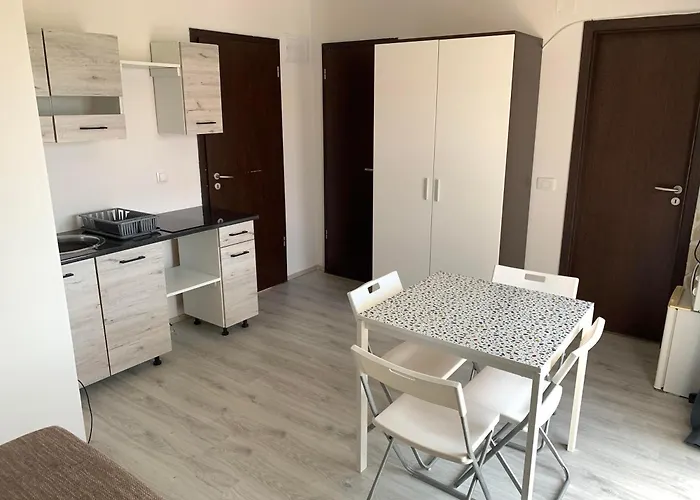 Garden Apartman Vir